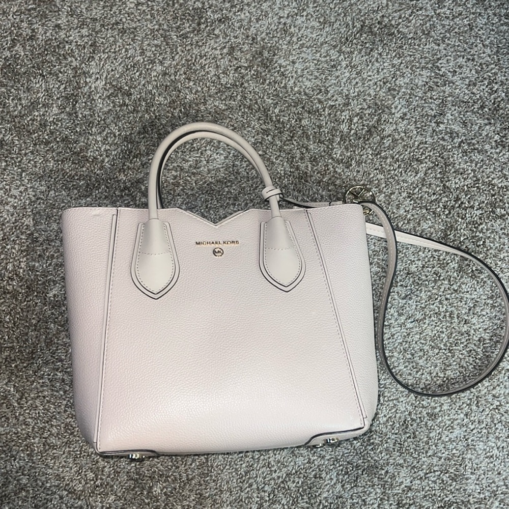 Mae Medium Pebbled Leather Messenger Bag